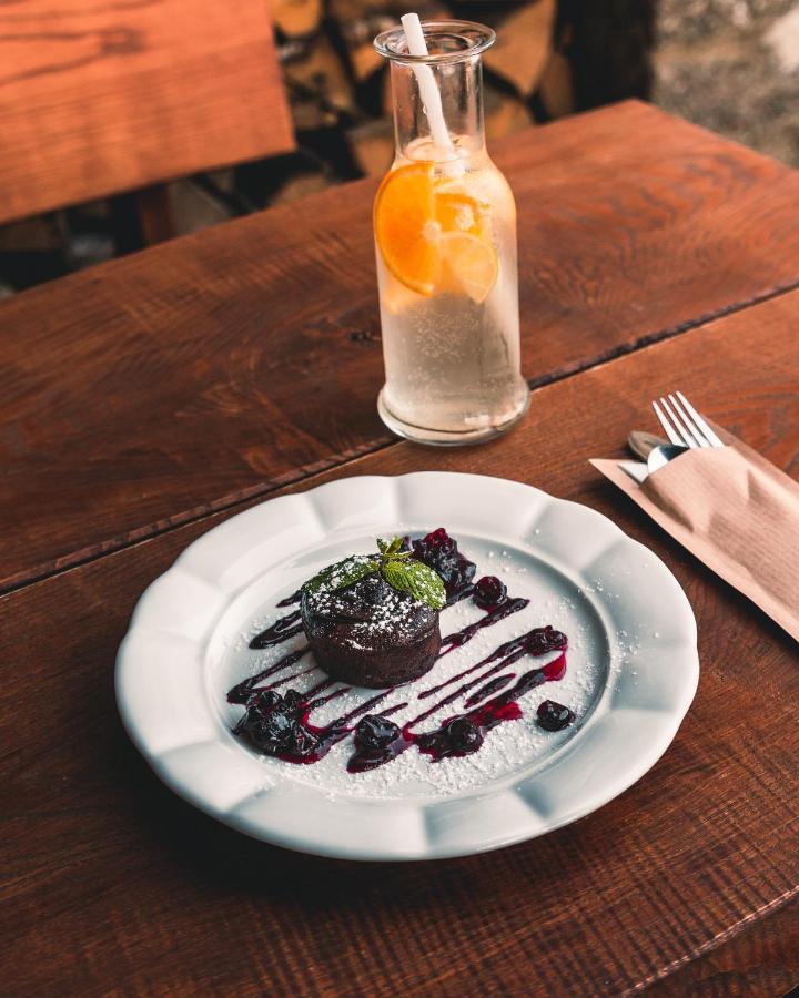 Wellness Hotel Liberecka Vysina ภายนอก รูปภาพ